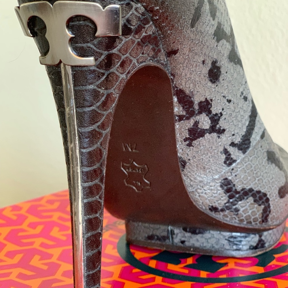 Tory Burch Jude Snake